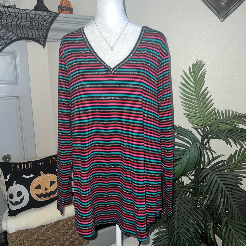 NWT Lane Bryant Striped Sparkle V-Neck Size 22